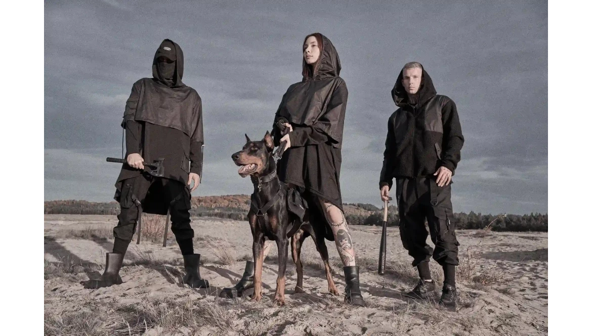 Techno Outfit – Jak Się Ubrać na Imprezę Techno | Le Fantôme